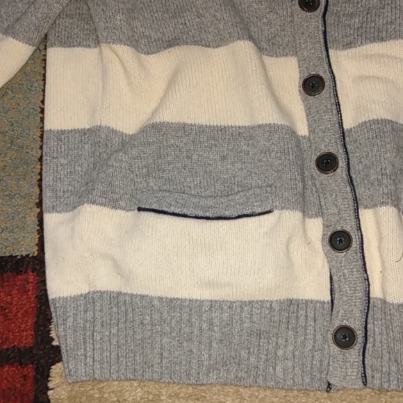 Tommy Hilfiger Sweater - Picture 7 of 13